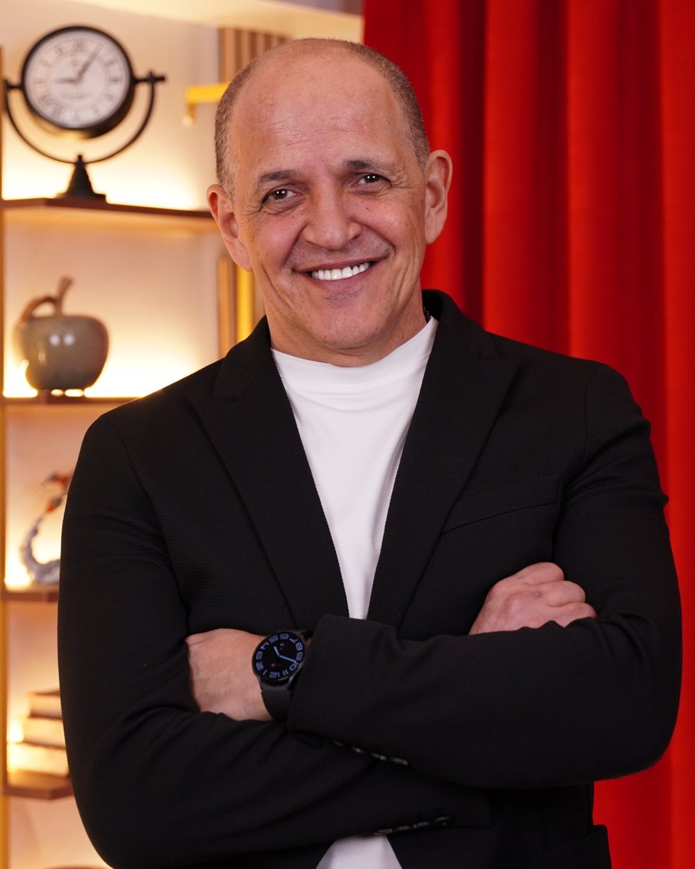 Dr. Hakan Tetik